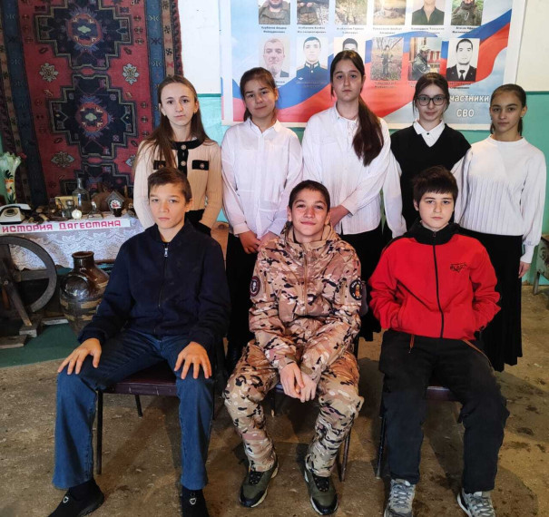 Беседа на тему "Защитником быть-Родине служить". Беседа на тему "Защитником быть-Родине служить".